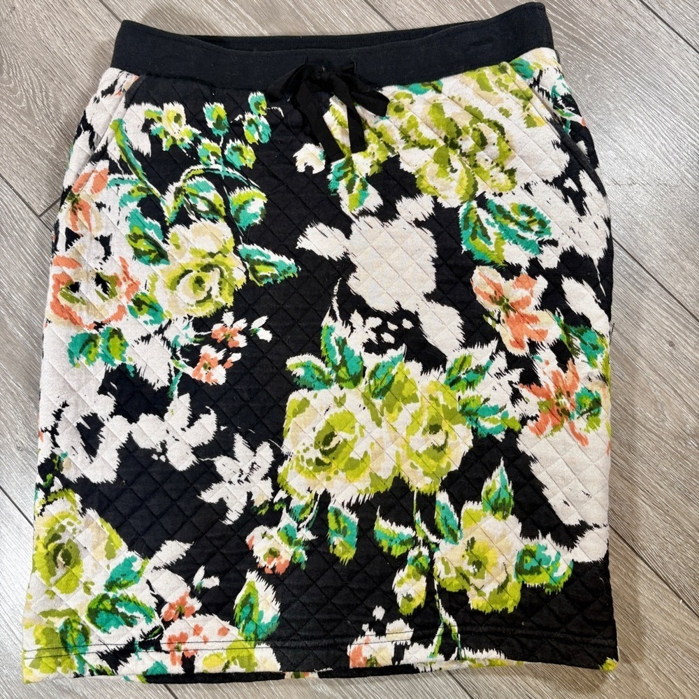 Anthropologie Black and Green Floral Quilted Pencil Skirt